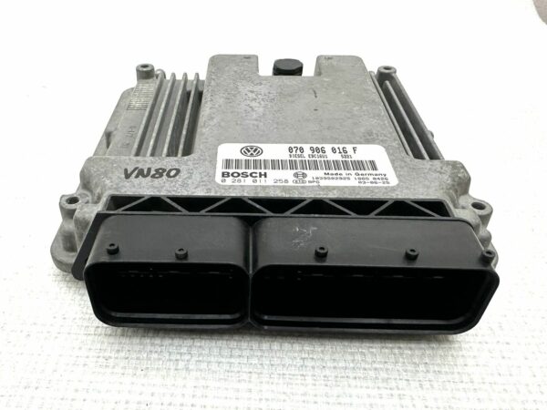 ECU Calculateur moteur VW TOUAREG R5 2.5 TDI EDC16U1 0281011258 070906016F 100%