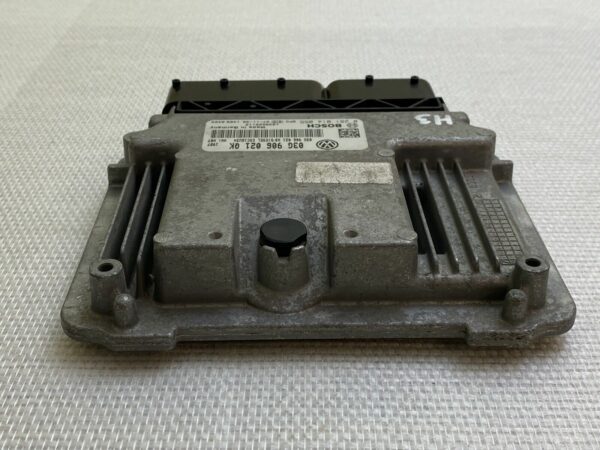 ECU Unité Commande Moteur Control 0281014055 03G906021QK Vw Audi 1.9tdi 105 BLS