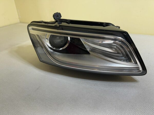 OEM Phare droite Audi Q5 8R Facelift Passenger Side Xenon Headlight 8R0941006C