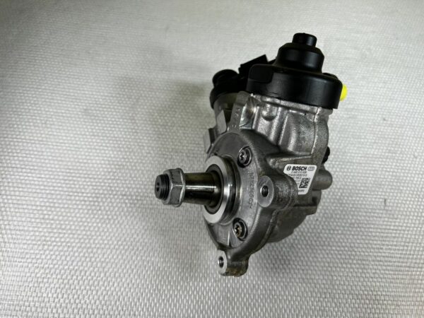 Pompe HP à Haute Pression Bosch VW Audi 2.0TDI 04L130755E 0445010538 0928400768