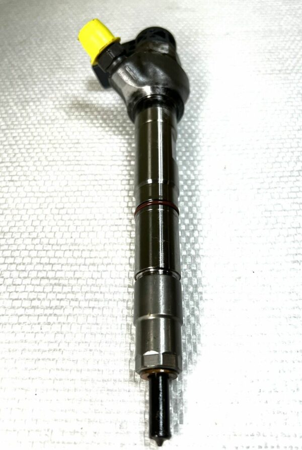 injecteur Bosch 04L130277AD 0445110473 B Vw Audi 1.6tdi OEM Occasion 89.000km