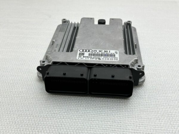 0261S15056 Audi RS3 RSQ3 TTRS Engine Control Unit 8S0907404 8V0907404 07K907309E