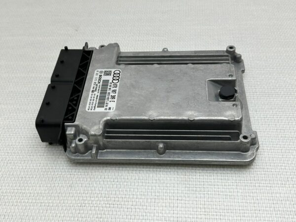 0261S15056 Audi RS3 RSQ3 TTRS Engine Control Unit 8S0907404 8V0907404 07K907309E