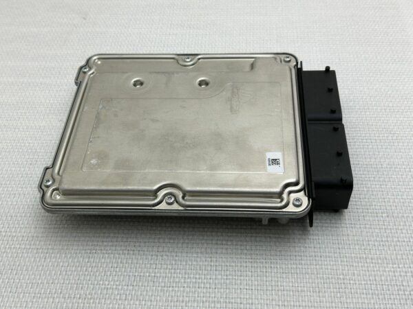 0261S15056 Audi RS3 RSQ3 TTRS Engine Control Unit 8S0907404 8V0907404 07K907309E