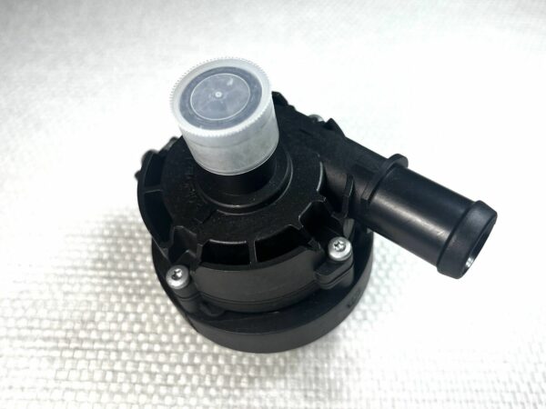 0392023219 925164GA0A Renault Master Trafic Pompe à eau Auxiliary Water Pump OEM