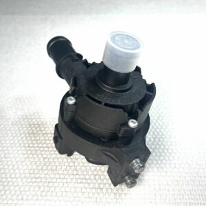 0392023219 925164GA0A Renault Master Trafic Pompe à eau Auxiliary Water Pump OEM