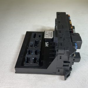 2115456101 Boite a fusibles relais,front sam relay box Mercedes w219 Cls W211