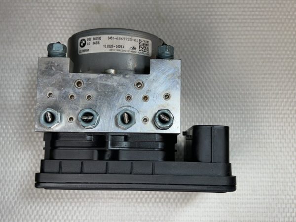 BMW F30 F31 320d 330d 320i 328i Block ABS ESP Pump 6869726 3451-6869725