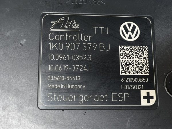 Block Abs Esp Vw Audi A3 8P Vw Golf Scirocc 1K0614517DJ 1K0907379BJ Steuergerät