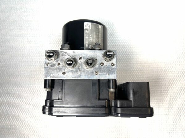 Block Pompe Calculateur ABS ESP VW Scirocco Golf6 Touran 1K0907379BL 1K0614517DP