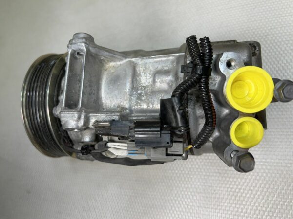 Compresseur clim Pompe climatisation Renault Clio 4 5 V Captur 1.3Tce 926005450R