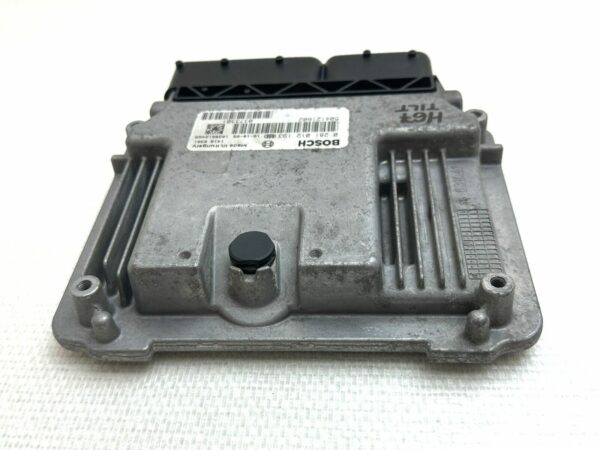 ECU 0281012193 504121602 UNITE COMMANDE MOTEUR DIESEL IVECO DAILY 2.3 Hpi