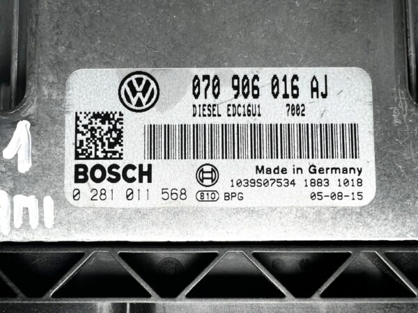 ECU 070906016AJ 0281011568 VOLKSWAGEN TRANSPORTER CARAVELLE T5 2.5tdi 131 MOTEUR