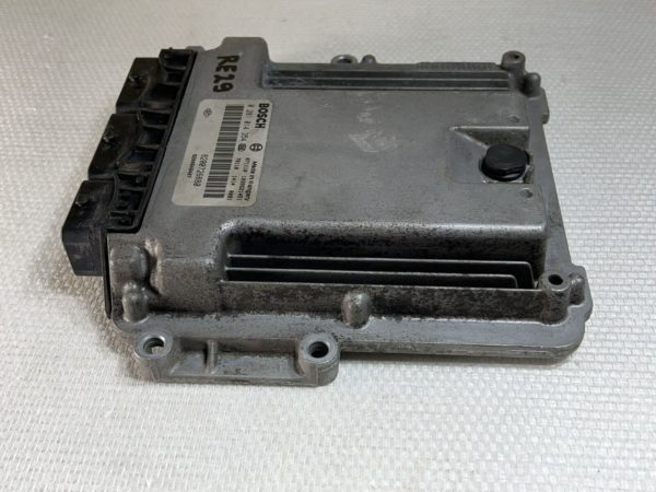 ECU CALCULATEUR Moteur RENAULT LAGUNA 3 2.0DCI 0281014354 8200726880 8200848407