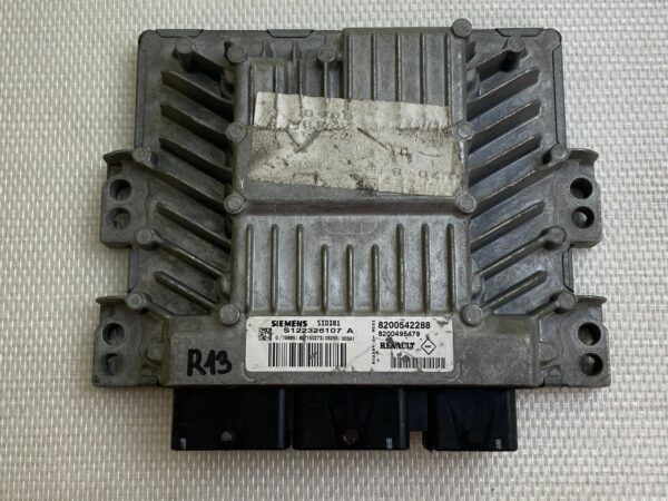 ECU CALCULATEUR SID301 S122326107 A 8200542288 8200495479 RENAULT Megan 1,5dci