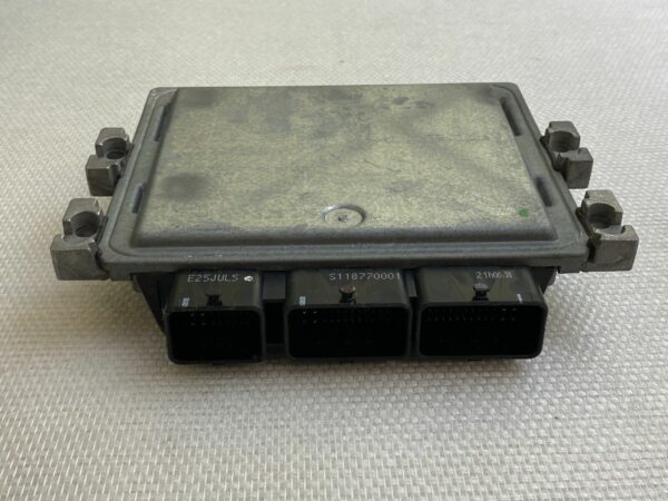 ECU CALCULATEUR SID301 S122326107 A 8200542288 8200495479 RENAULT Megan 1,5dci