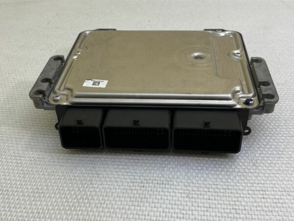 ECU Nissan Qashqai 1.6 DCI Calculateur moteur 23710 HX49C 0281033886 54 Bosch