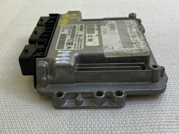 ECU Peugeot 207 1.6hdi90 9HX 0281012467 9663786380 edc16C34 Calculateur moteur