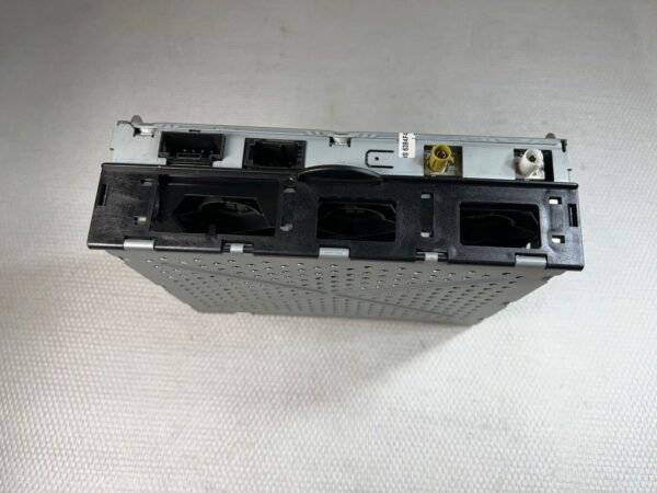 MODULE DISPOSITIF RECEPTEUR Autoradio 4F0035541H 4E0910541M 057 K-BOX BE6394 113