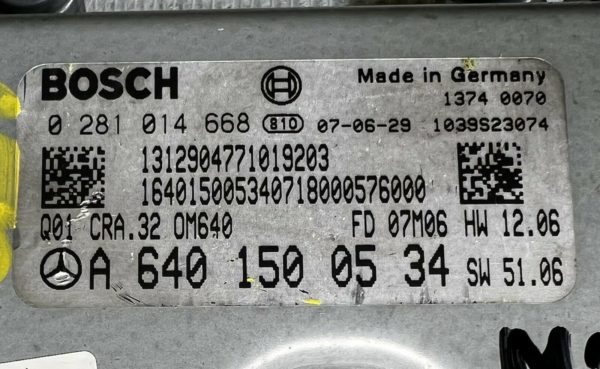 ECU Mercedes-Benz Classe A W169 A6401500534 Calculateur Moteur 0281014668 CRA.32