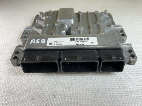 ECU Calculateur moteur RENAULT MASTER 3 SID310 237108788R 237106117R A2C11028100