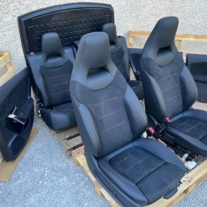 Salon complet siege banquette panneaux des porte mercedes CLA w118 amg