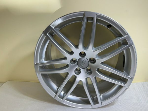 Jantes alu Audi A1 S1 R18 J7.5 ET39,5 5×100 8X0601025 L AH